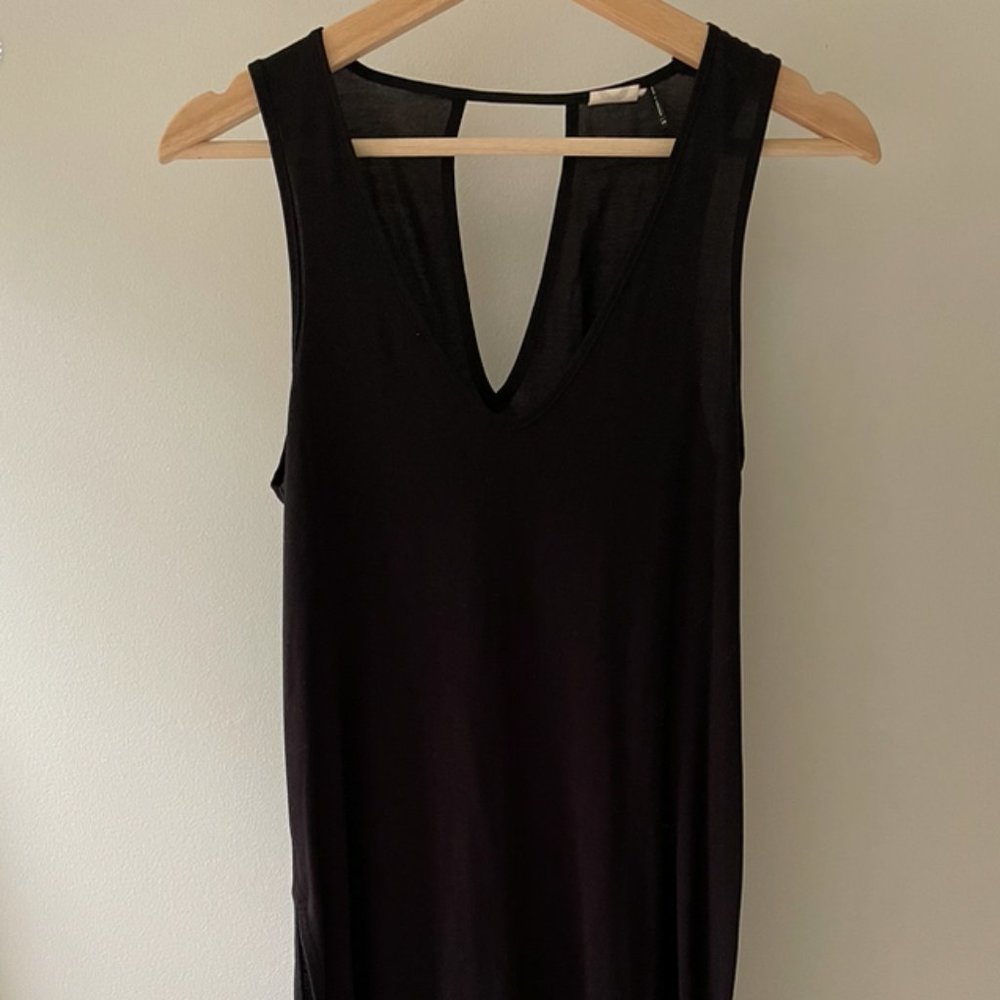 Akemi & Kin Sleeveless Tunic